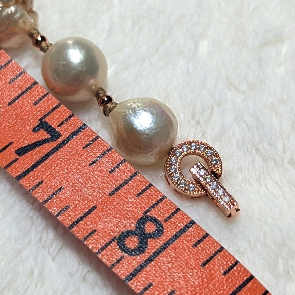 Vintage Faux Pearl Bracelet with Rose Gold Accents - Picture 6 of 9